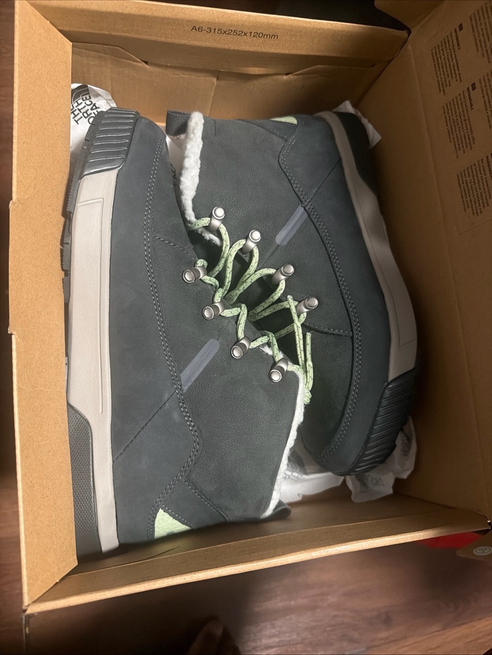 The North Face Women's Sierra Mid Lace WP Waterproof Boots Grey Sage Size 9.5